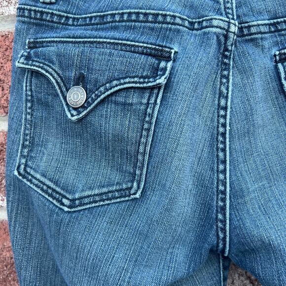 Gap Women's Curvy Flare Capris Jeans Size 10 - Picture 3 of 5